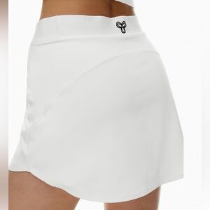 Aritzia TNA Black Rally Skirt TnaMOVE Skort with Ball Pocket Size Small